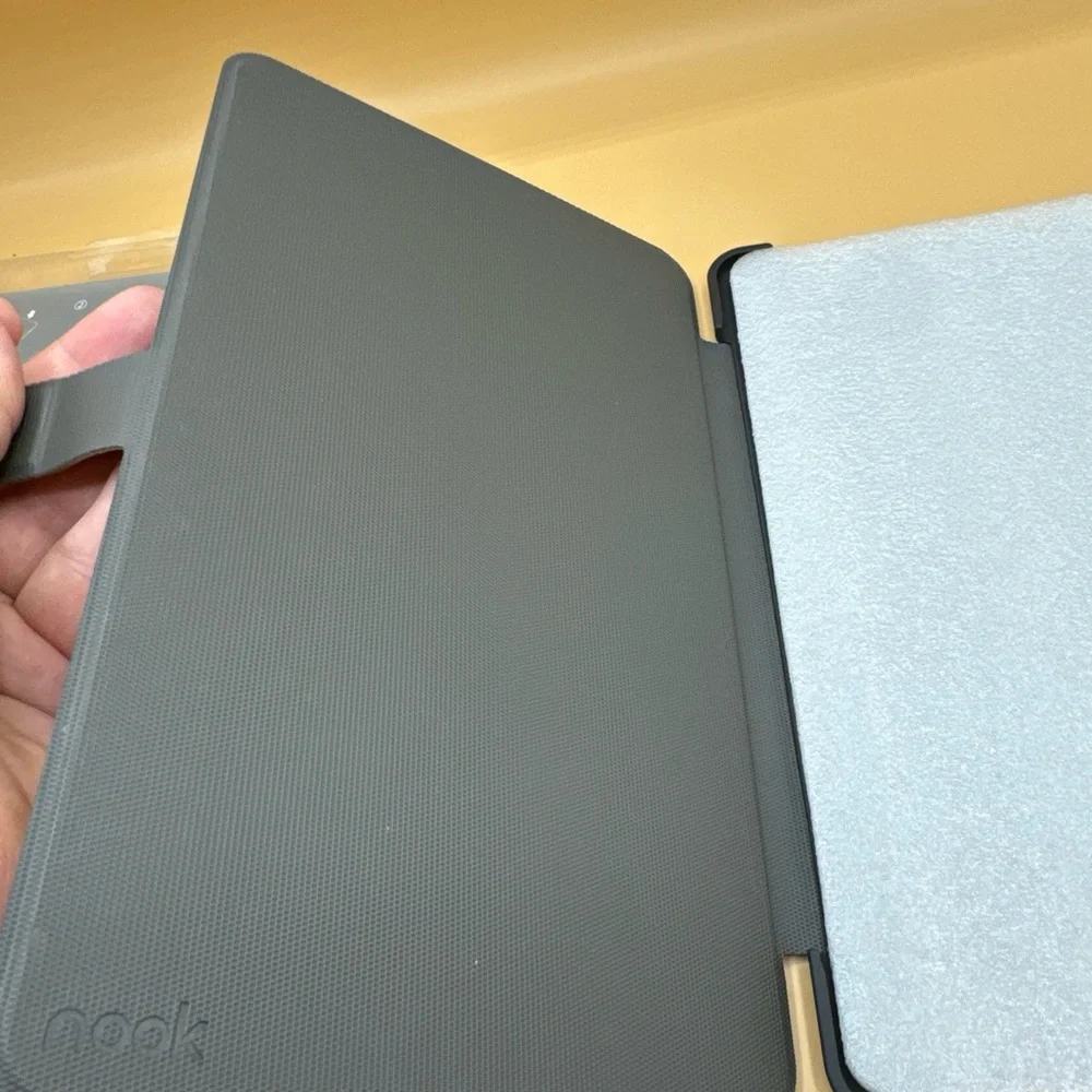 Nook 10.1 Inch Cover With Tab Smart Folio Cover - Brand NEW - Brown Faux Leather